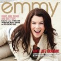 Lauren pose pour Emmy Mag